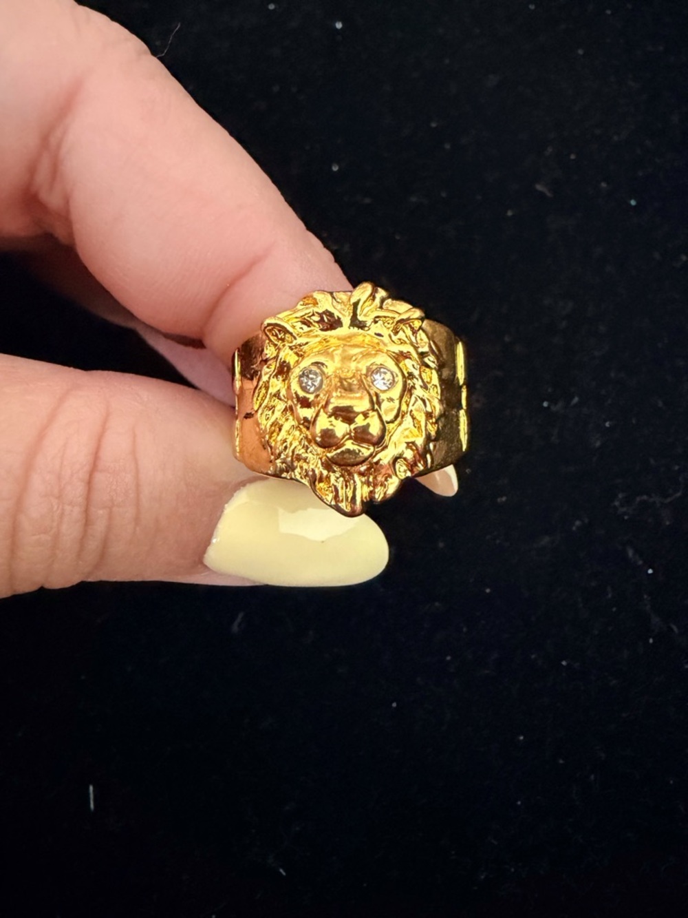 Gold Lion Head Ring with Rhinestone Eyes